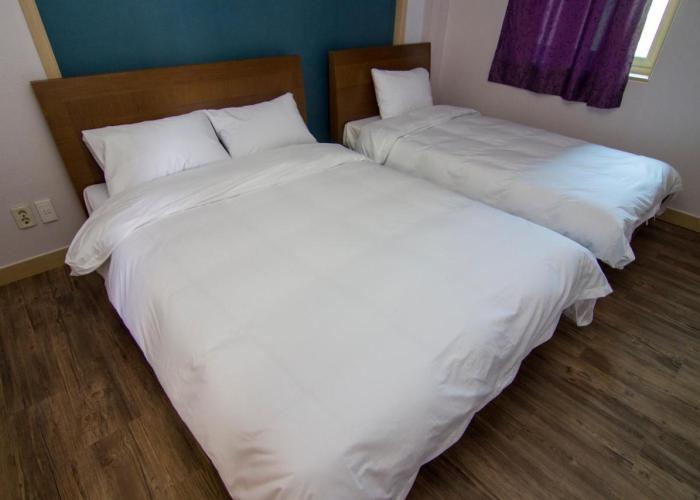 Hyundai Elliot Hotel and Resort