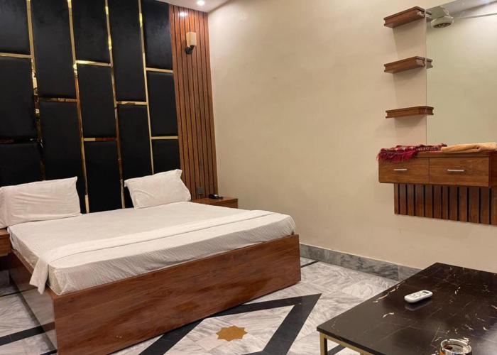 Embassy Inn Guest House Gulshan-e-iqbal