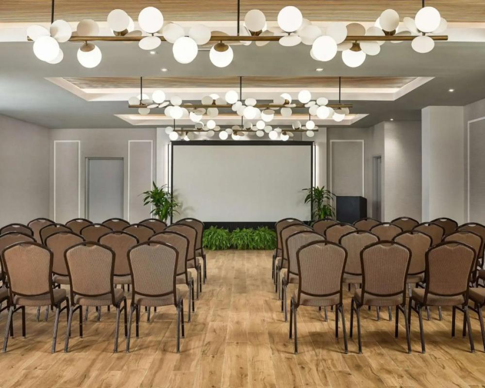 фото Faro Blanco Resort & Yacht Club Marathon, Curio by Hilton