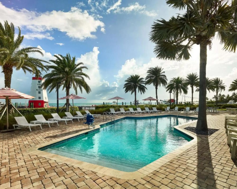 фото Faro Blanco Resort & Yacht Club Marathon, Curio by Hilton