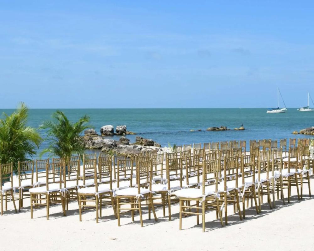 фото Faro Blanco Resort & Yacht Club Marathon, Curio by Hilton