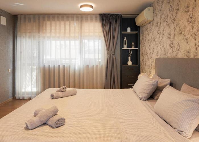 City Center Apartments with Parking