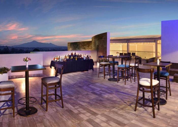 HS HOTSSON Hotel Puebla