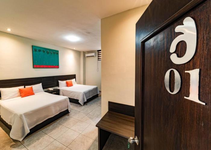 Bed Bed Hotel Perla
