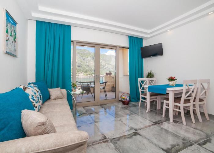 Apartments Castello