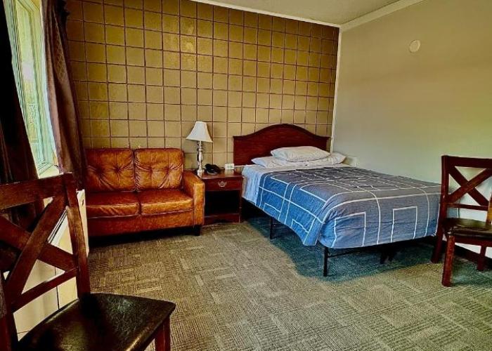 Caravel Motel