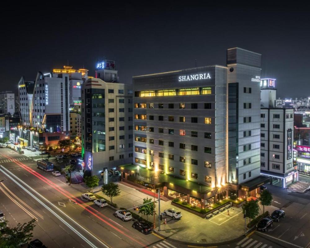 Shangria Beach Tourist Hotel