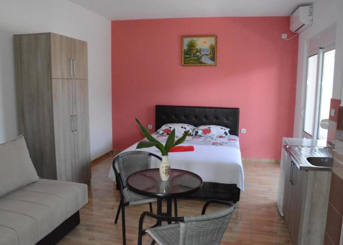 Apartments Flamida