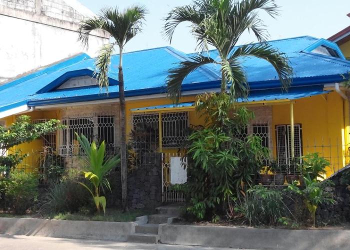 Yellow House Vacation Rental