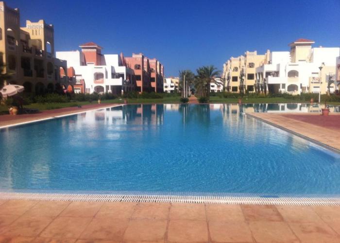 Bel appartement avec piscine