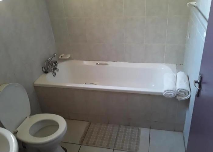 Vuya Nathi Bed & Breakfast