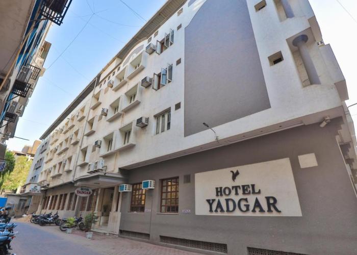 Hotel Yadgar