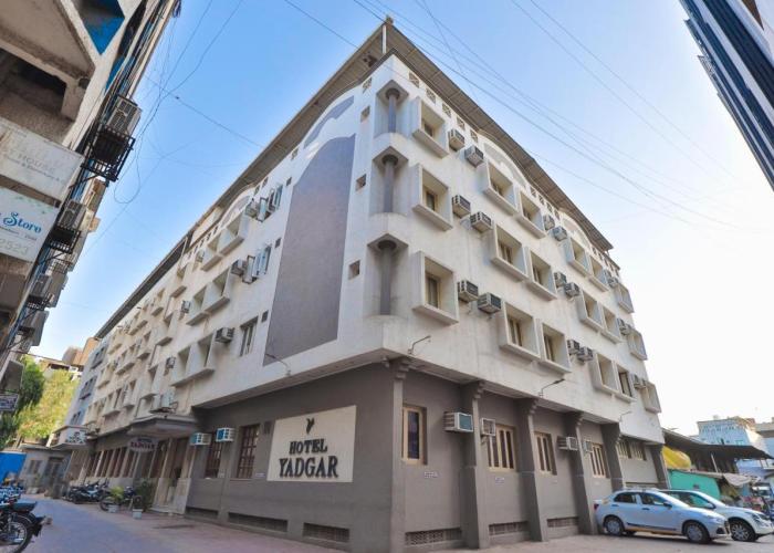 Hotel Yadgar
