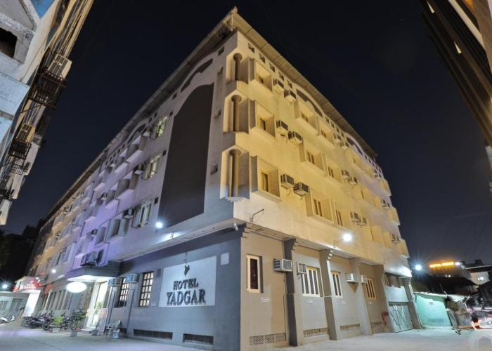 Hotel Yadgar