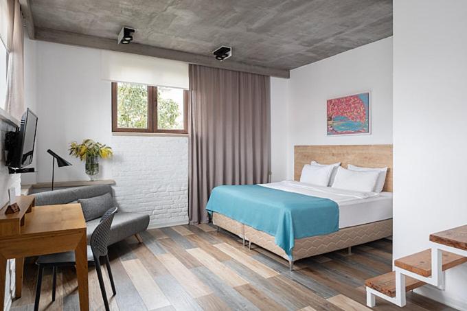 Mariinsky Boutique Hotel