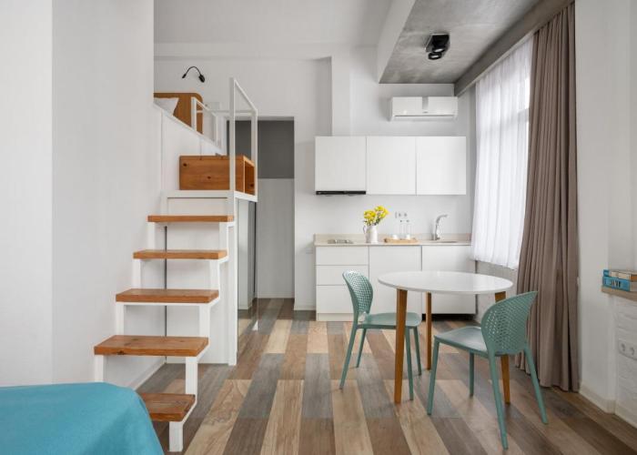 Mariinsky Boutique Hotel