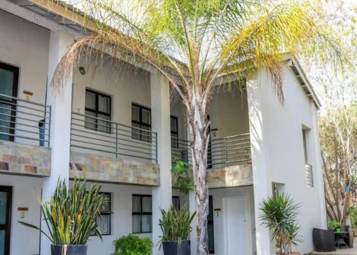 Luxury Apartment at Peo