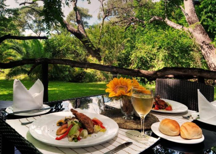 Royal Tree Lodge
