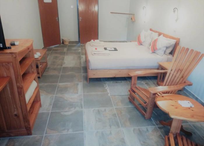 Island Safari Lodge