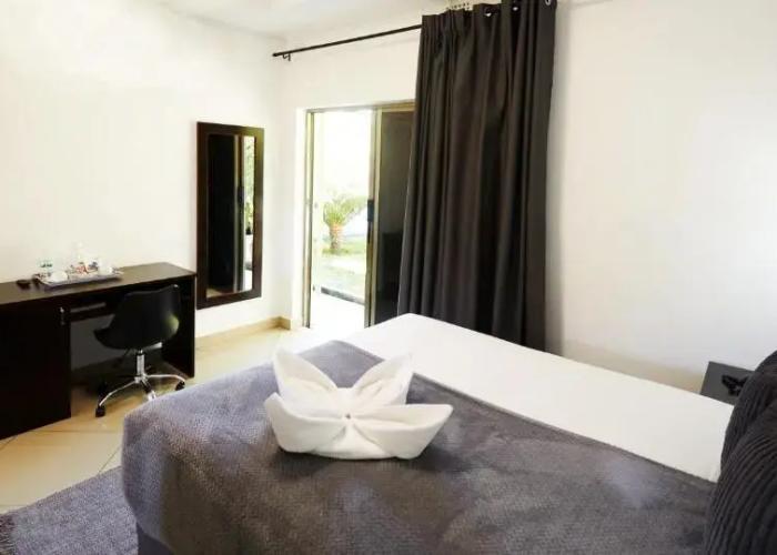 Laha Hotel