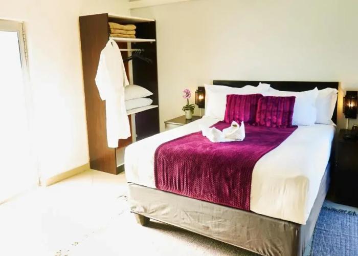 Laha Hotel
