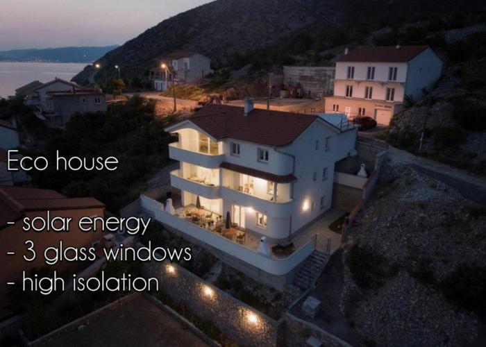 Apartments Maris Senj