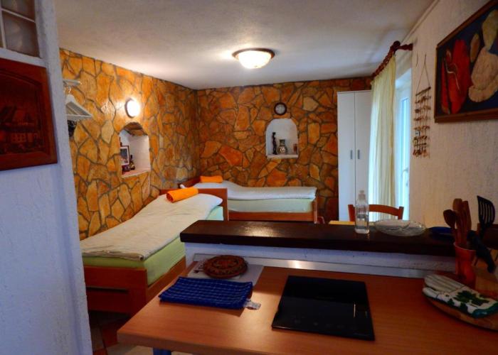 Adrienn Apartments