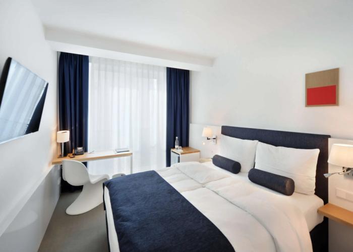 Bayer 89 Vi Vadi Hotel