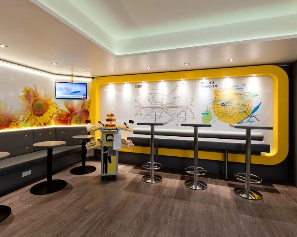 фото Buddy Hotel