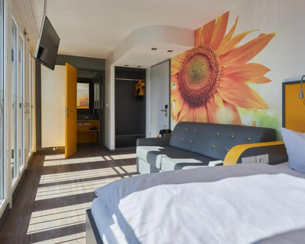 фото Buddy Hotel