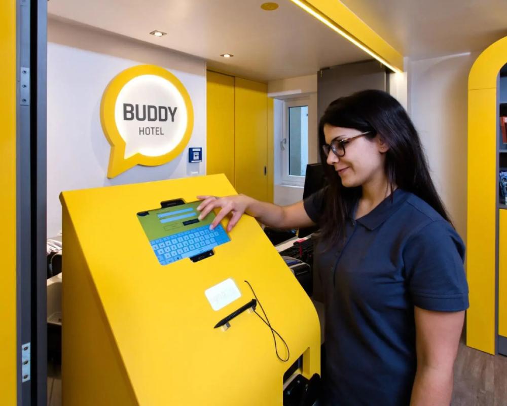 фото Buddy Hotel
