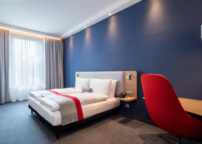 Holiday Inn Express Munich City West by IHG
