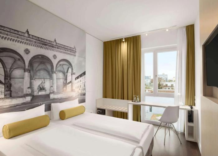 Super 8 by Wyndham Munich City North