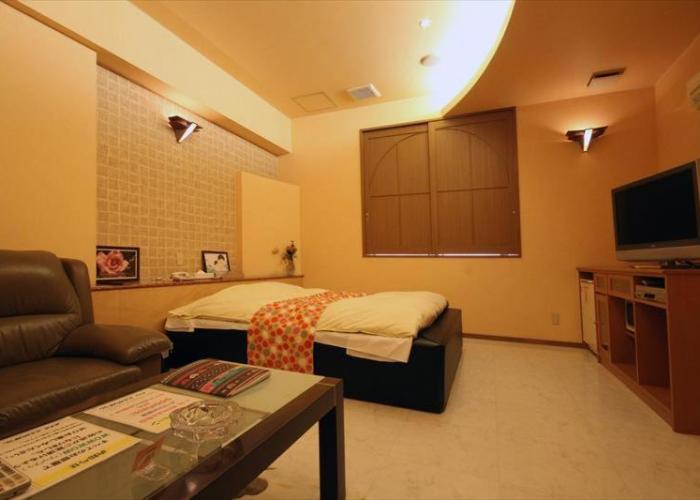 Tongariboshi (Adult Only)