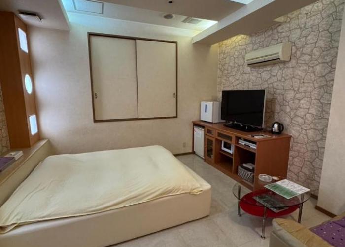 Tongariboshi (Adult Only)