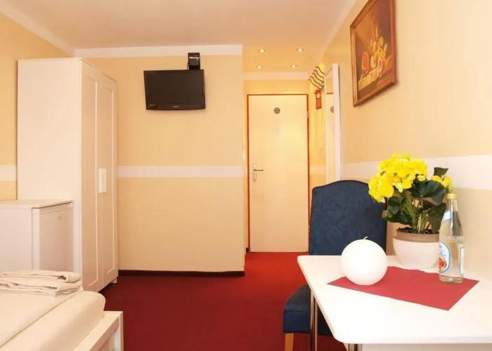 Das Schreder Hotel