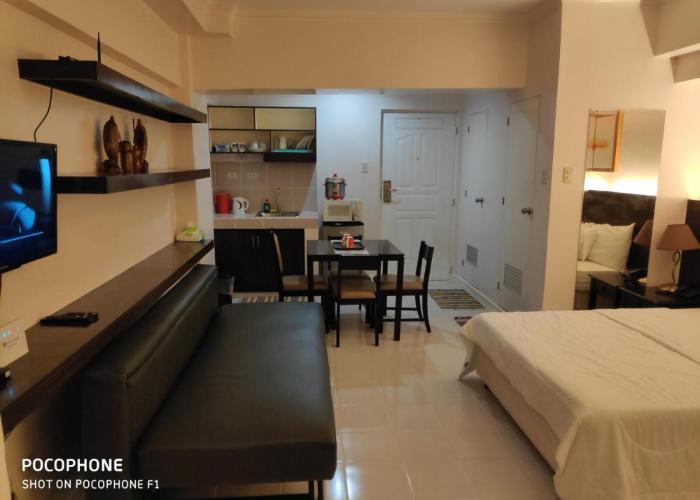 Privea Tagaytay Staycation
