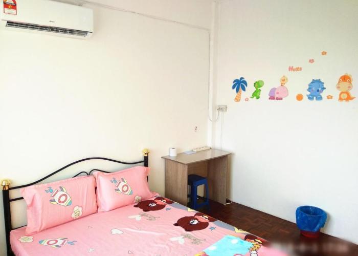 H Homestay Sibu - 500Mbps Wifi, Full Astro & Private Parking!