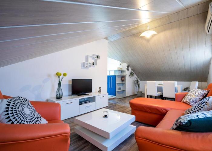 Apartment Adriana