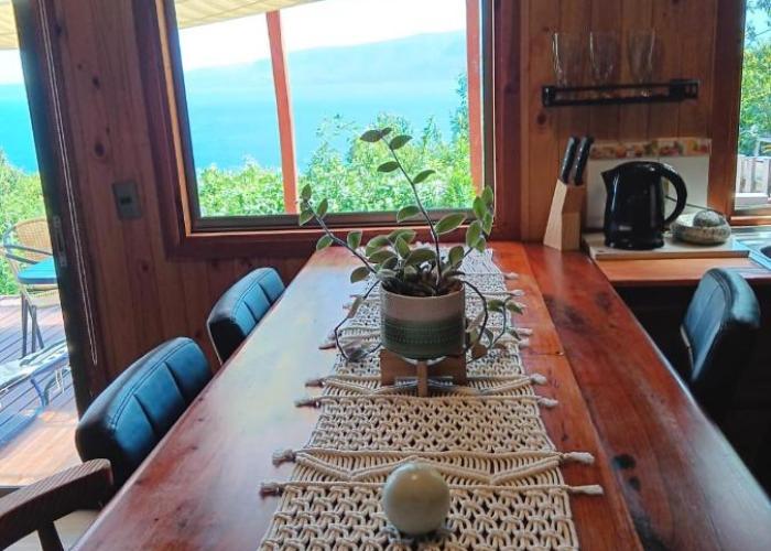 Cabañas Ayalén con vista al Lago