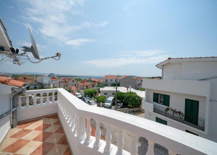 Apartments Lipic