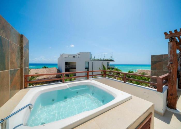 Penthouse Las Nubes - Beachfront - At Casa del Mar