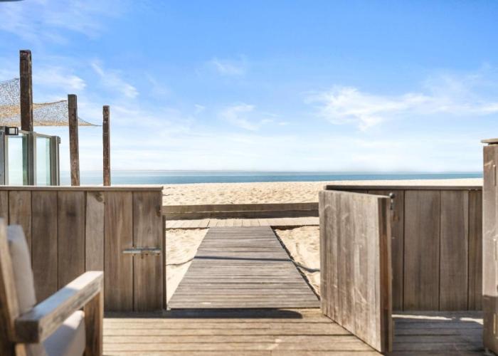 Beachrooms Pier 7