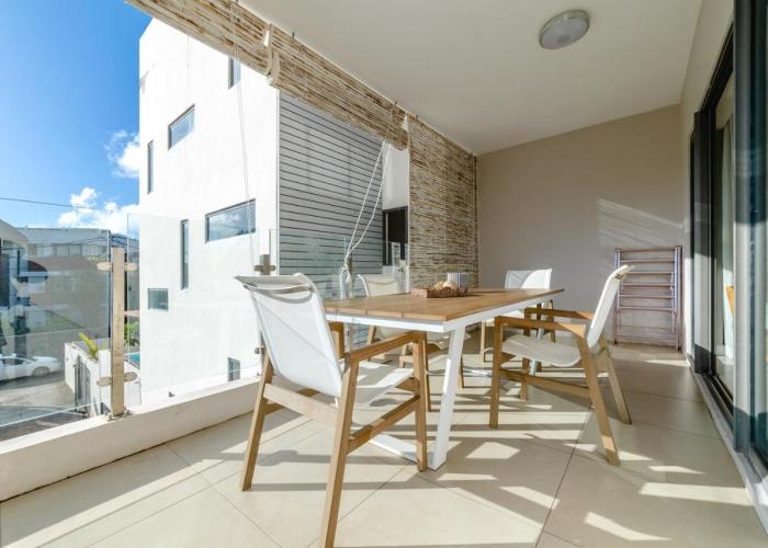 Beachcove No 6