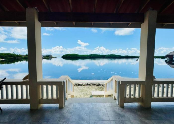 Lina Point Belize Overwater Resort