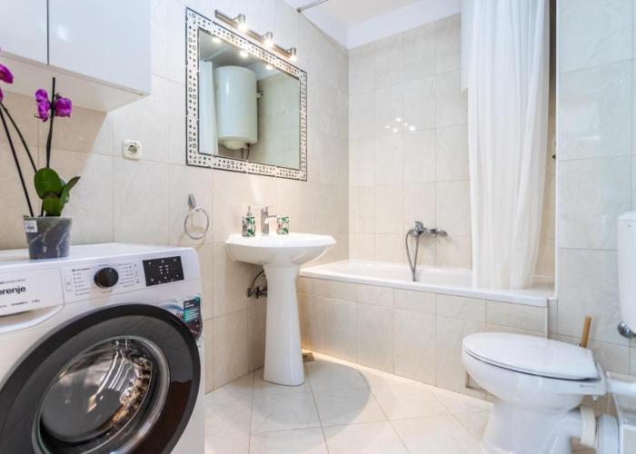 Sea view apartment
