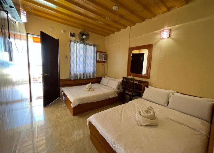 GingGing Hotel And Resort