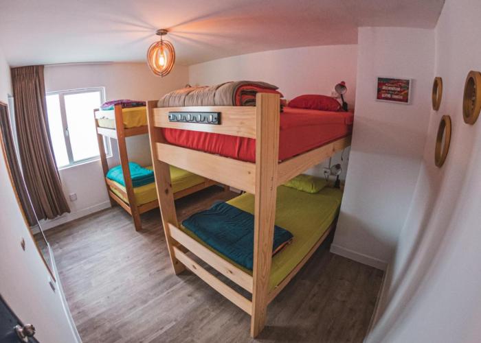 Alpes Lima Kennedy Hostel