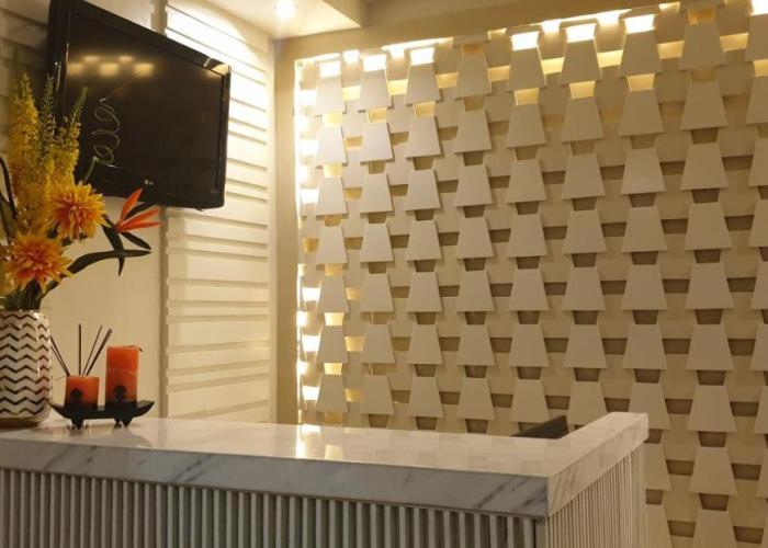 RNR Suites
