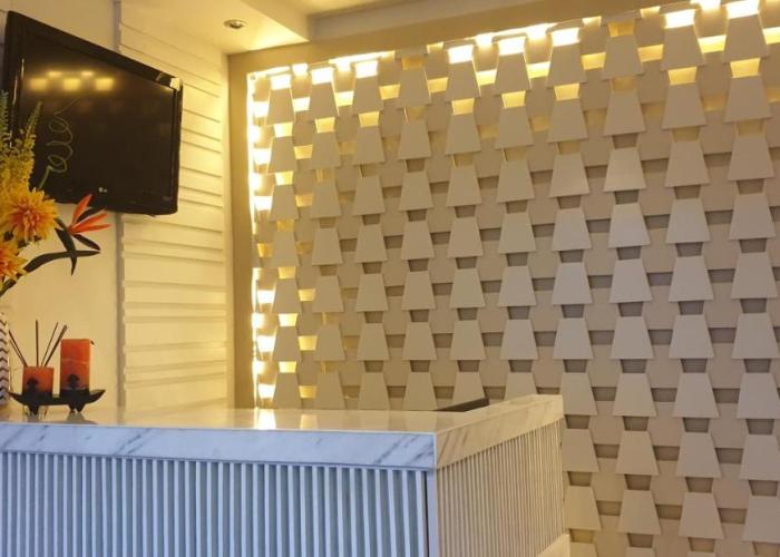 RNR Suites